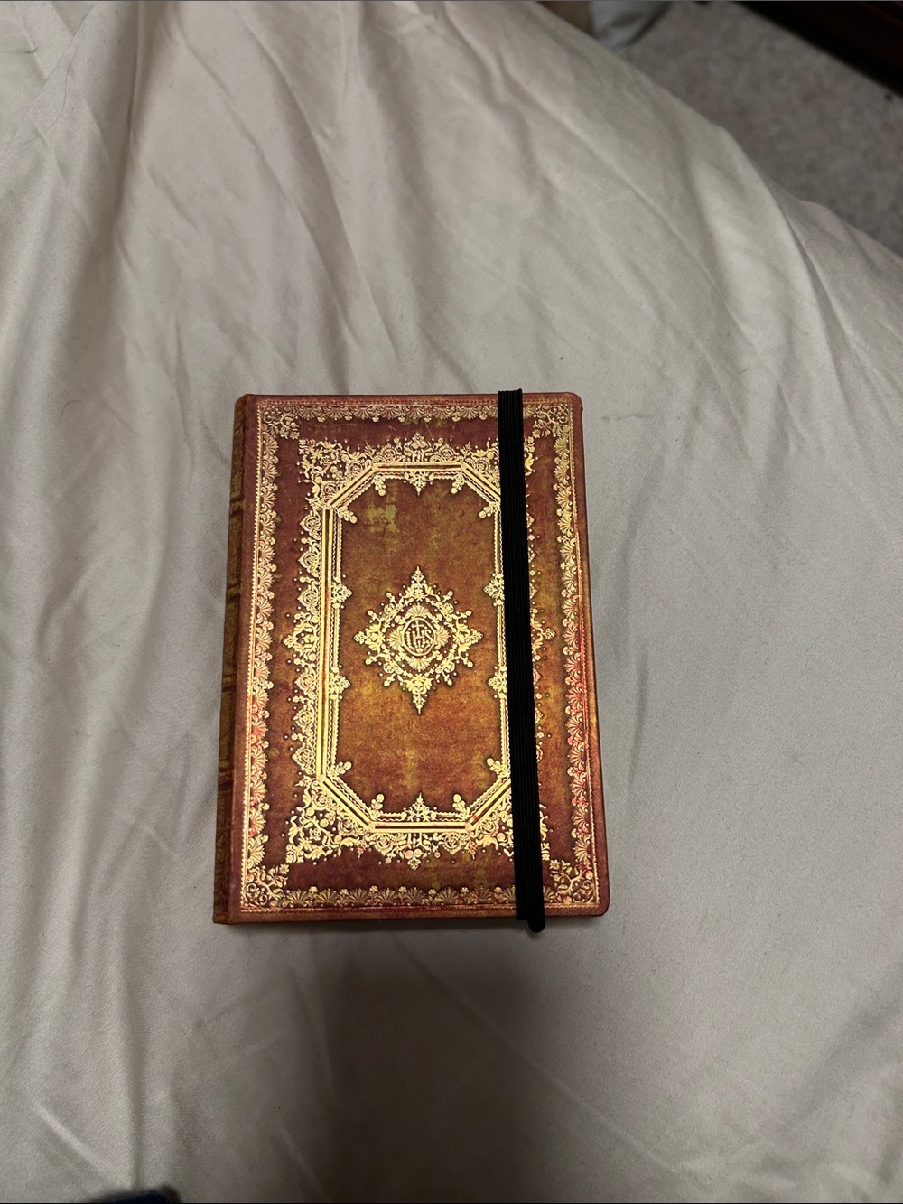 Vintage-Style Brown & Gold Decorative Journal with Elastic Closure